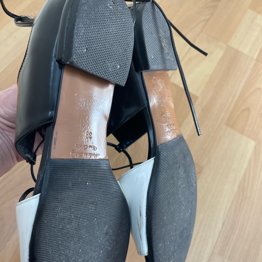 Color block gladiator sandals - Picture 5 of 5